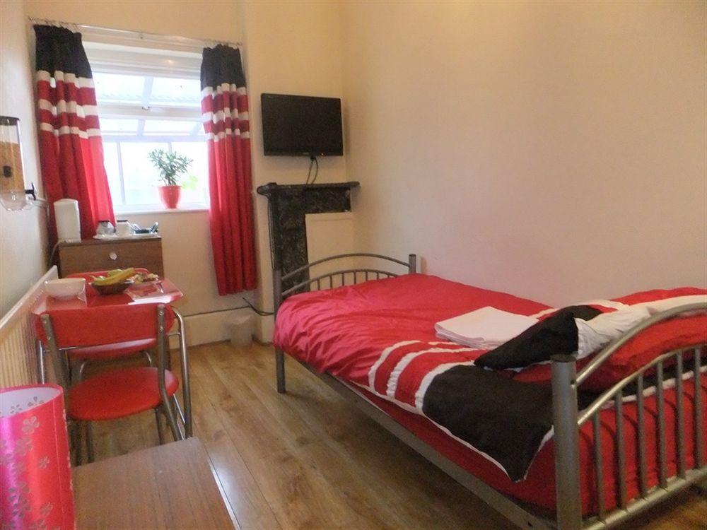 Heavenly Nights Guest House Sheffield Zewnętrze zdjęcie